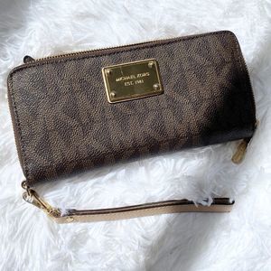 MICHAEL KORS || Genuine Brown Leather Jet Set